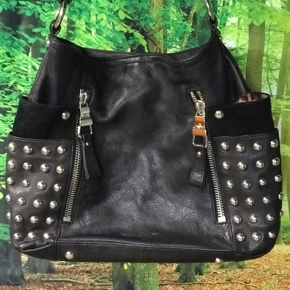 B Makowsky Black Leather & Silver Stud Crossbody. - Picture 14 of 16